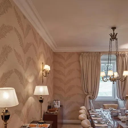 Quinta Da Carlota Couette-café 4*