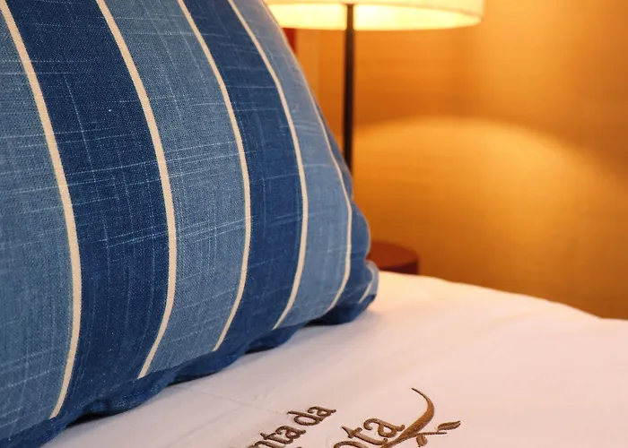 Oda ve Kahvaltı Quinta Da Carlota 3*